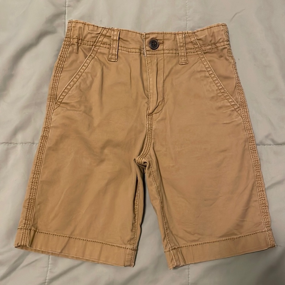 OshKosh boys shorts Size 6 *Like New*